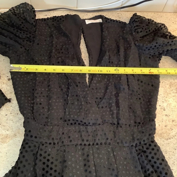 Eggie Black Romper Swiss Dot Size Small - Picture 6 of 10